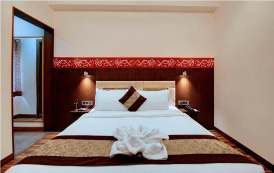 אגרה Hotel Rudra Vilas מראה חיצוני תמונה