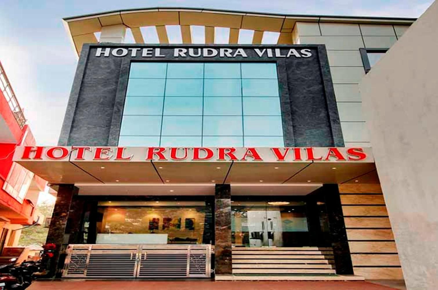 אגרה Hotel Rudra Vilas מראה חיצוני תמונה